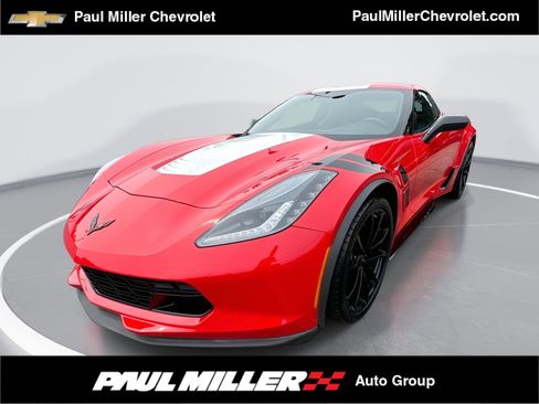 Used 2019 Chevrolet Corvette Grand Sport image 1