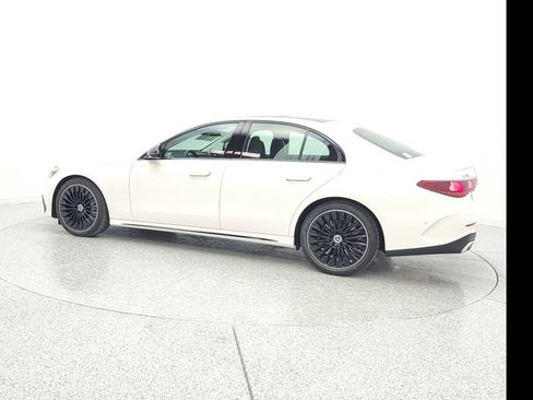 New 2026 Mercedes-Benz E 450 E 450 image 8