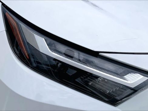 Used 2024 Toyota RAV4 XLE FWD image 26