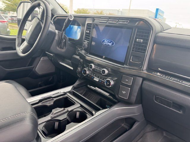 Used 2024 Ford F250 Lariat w/ Lariat Ultimate Package AWD/4WD image 5