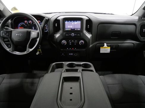 Used 2021 Chevrolet Silverado 1500 Custom Trail Boss w/ LPO, Dark Essentials Package AWD/4WD image 9