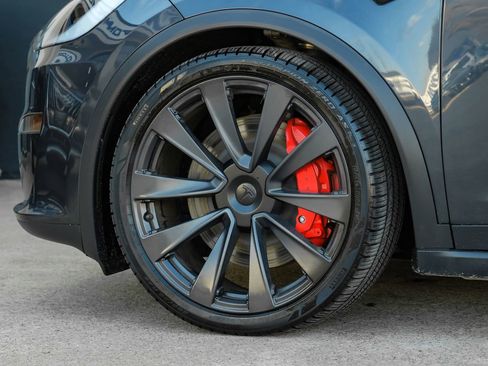 Used 2023 Tesla Model X Plaid image 93