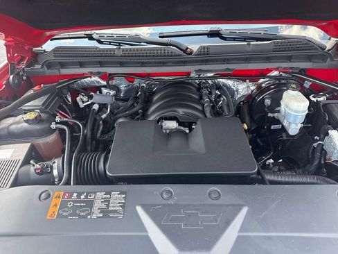 Used 2018 Chevrolet Silverado 1500 LT w/ LT Fleet Plus Package AWD/4WD image 28