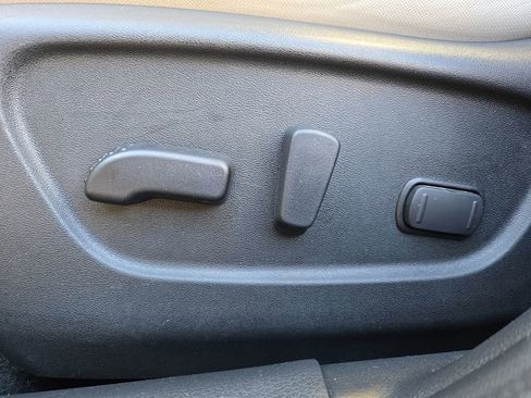 Certified 2022 Nissan Rogue Sport SV image 25