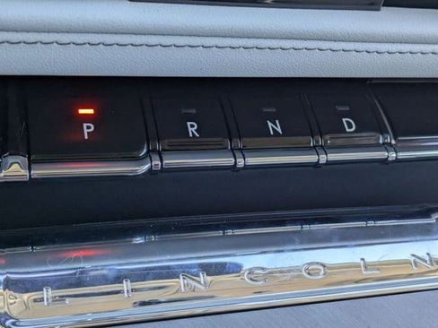 New 2026 Lincoln Aviator Premiere w/ Jet Appearance Package image 13