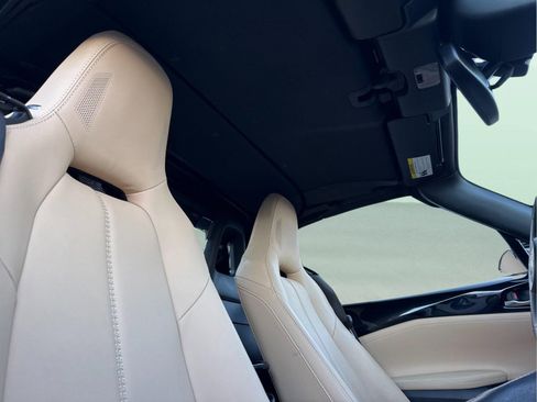 Used 2017 MAZDA MX-5 Miata RF Grand Touring image 14