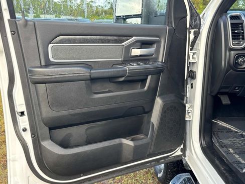 Certified 2023 RAM 2500 Big Horn w/ Level 1 Equipment Group image 19