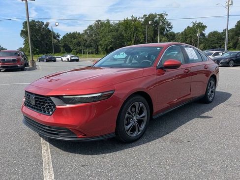 Used 2023 Honda Accord EX image 7