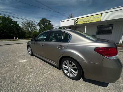 Used 2014 Subaru Legacy 2.5i w/ Alloy Wheel Package AWD/4WD image 3