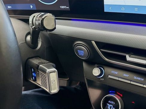 Used 2024 Hyundai Sonata Limited image 17