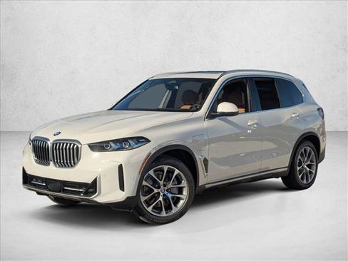New 2026 BMW X5 xDrive50e w/ Climate Comfort Package image 1