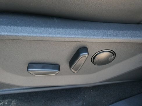 New 2027 Ford Expedition Platinum w/ Stealth Appearance Package AWD/4WD image 17