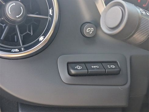 Used 2022 Chevrolet Camaro ZL1 image 29