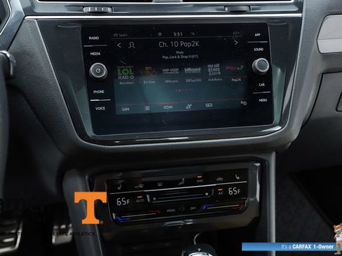 Used 2024 Volkswagen Tiguan SE R-Line image 25