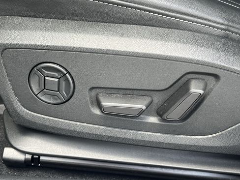 Used 2023 Audi A3 2.0T Premium Plus w/ Premium Plus Package FWD image 29