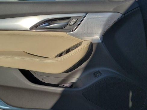 Used 2023 Cadillac CT5 Luxury w/ Sun And Sound Package RWD image 10