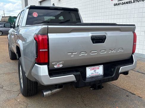 New 2026 Toyota Tacoma SR5 AWD/4WD image 30