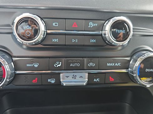 New 2025 Ford F150 XLT w/ Equipment Group 302A MID image 34