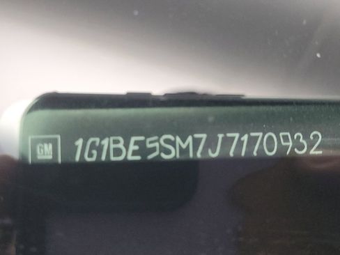 Used 2018 Chevrolet Cruze LT image 33