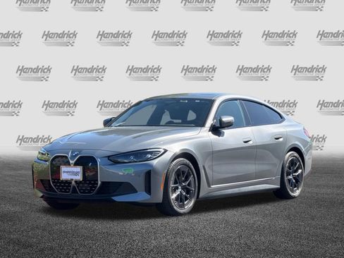 Used 2023 BMW i4 eDrive35 image 9