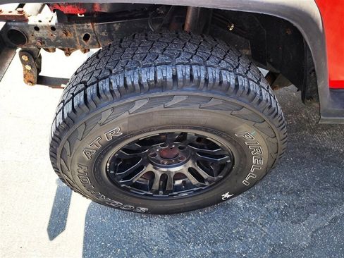 Used 1995 Jeep Wrangler S image 38