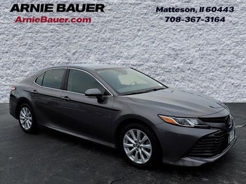 Used 2020 Toyota Camry LE w/ Convenience Package image 1