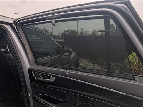 Used 2024 Volkswagen Atlas Cross Sport SEL R-Line image 15