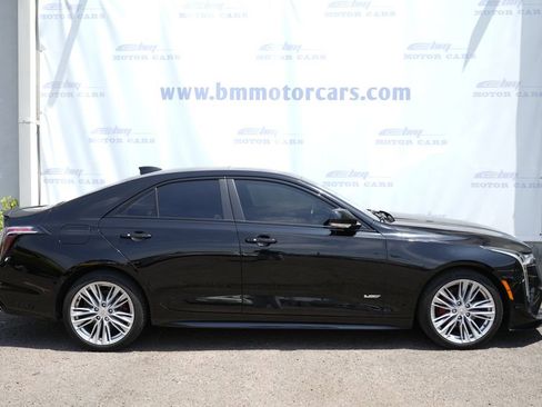 Used 2021 Cadillac CT4 V w/ Technology Package AWD/4WD image 7