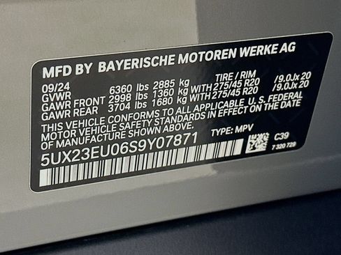 Used 2025 BMW X5 xDrive40i w/ M Sport Package AWD/4WD image 50