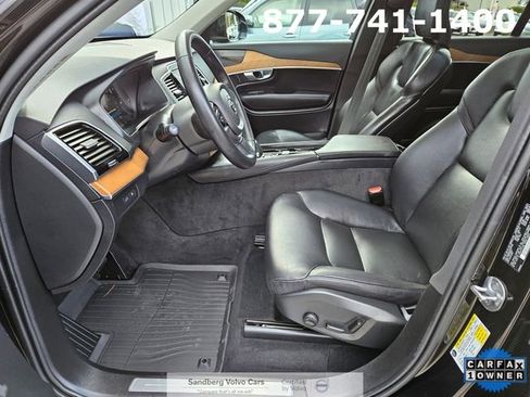 Certified 2024 Volvo XC90 T8 Plus w/ Protection Package Premier image 13