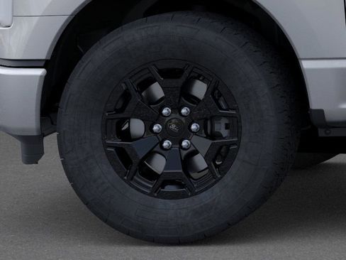 New 2025 Ford F150 Lightning XLT image 19