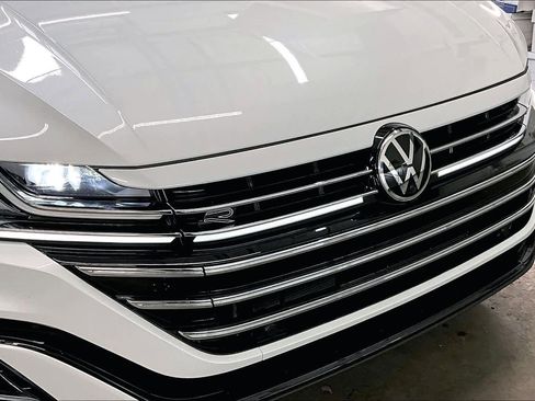 Used 2023 Volkswagen Arteon SEL Premium image 33