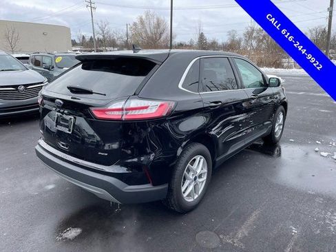 Used 2022 Ford Edge SEL w/ Convenience Package image 12