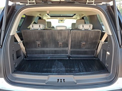 Certified 2021 Ford Expedition XLT RWD image 28