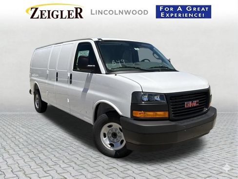 New 2026 GMC Savana 2500 Extended w/ Safety Package RWD image 3