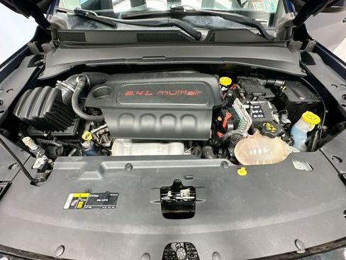 Used 2018 Jeep Compass Latitude w/ Popular Equipment Group AWD/4WD image 26