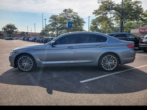 Used 2018 BMW 530i xDrive AWD/4WD image 9
