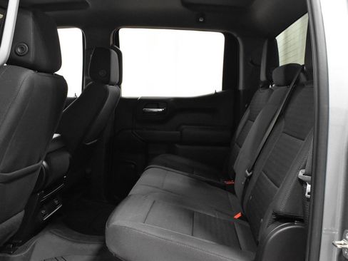 Used 2023 Chevrolet Silverado 1500 Custom image 6