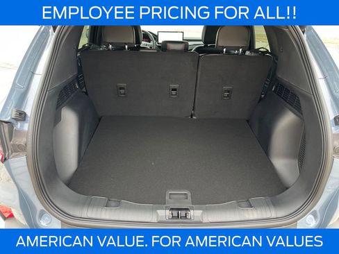 New 2026 Ford Escape ST-Line w/ Tech Pack #1 AWD/4WD image 23
