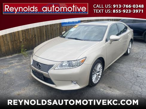 Used 2014 Lexus ES 350 w/ Luxury Package FWD image 1