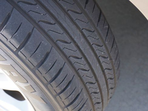 Used 2012 Nissan Altima 2.5 SL w/ 2.5SL Pkg image 11