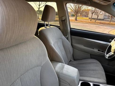 Used 2013 Subaru Outback 2.5i Premium image 29