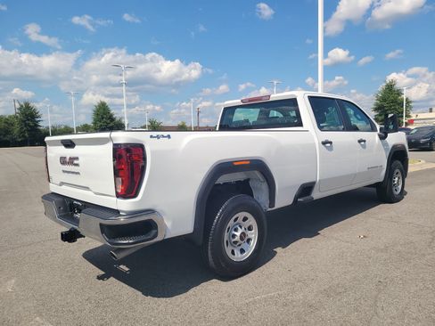 Used 2025 GMC Sierra 2500 Pro AWD/4WD image 3