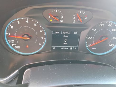 Used 2020 Chevrolet Equinox LS w/ LS Convenience Package FWD image 12