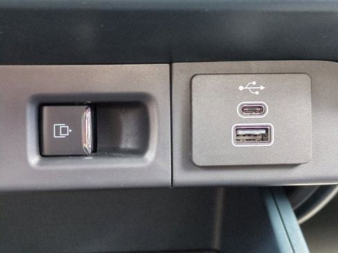 New 2025 Ford Maverick Lariat w/ 4K Tow Package image 22