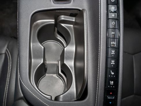 Used 2023 Chevrolet Corvette Stingray Preferred Cpe w/ Stealth Interior Trim Package image 18