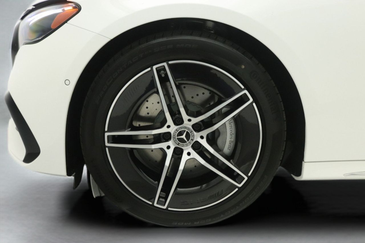 New 2026 Mercedes-Benz E 450 4MATIC Sedan image 9