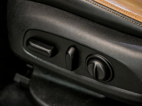 Used 2018 GMC Terrain SLT w/ Preferred Package image 18