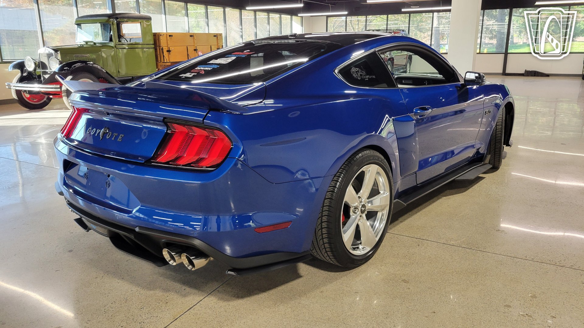 Used 2018 Ford Mustang GT Premium RWD image 31