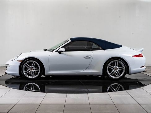 Used 2015 Porsche 911 Carrera image 2